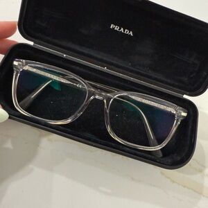 Prada Frames